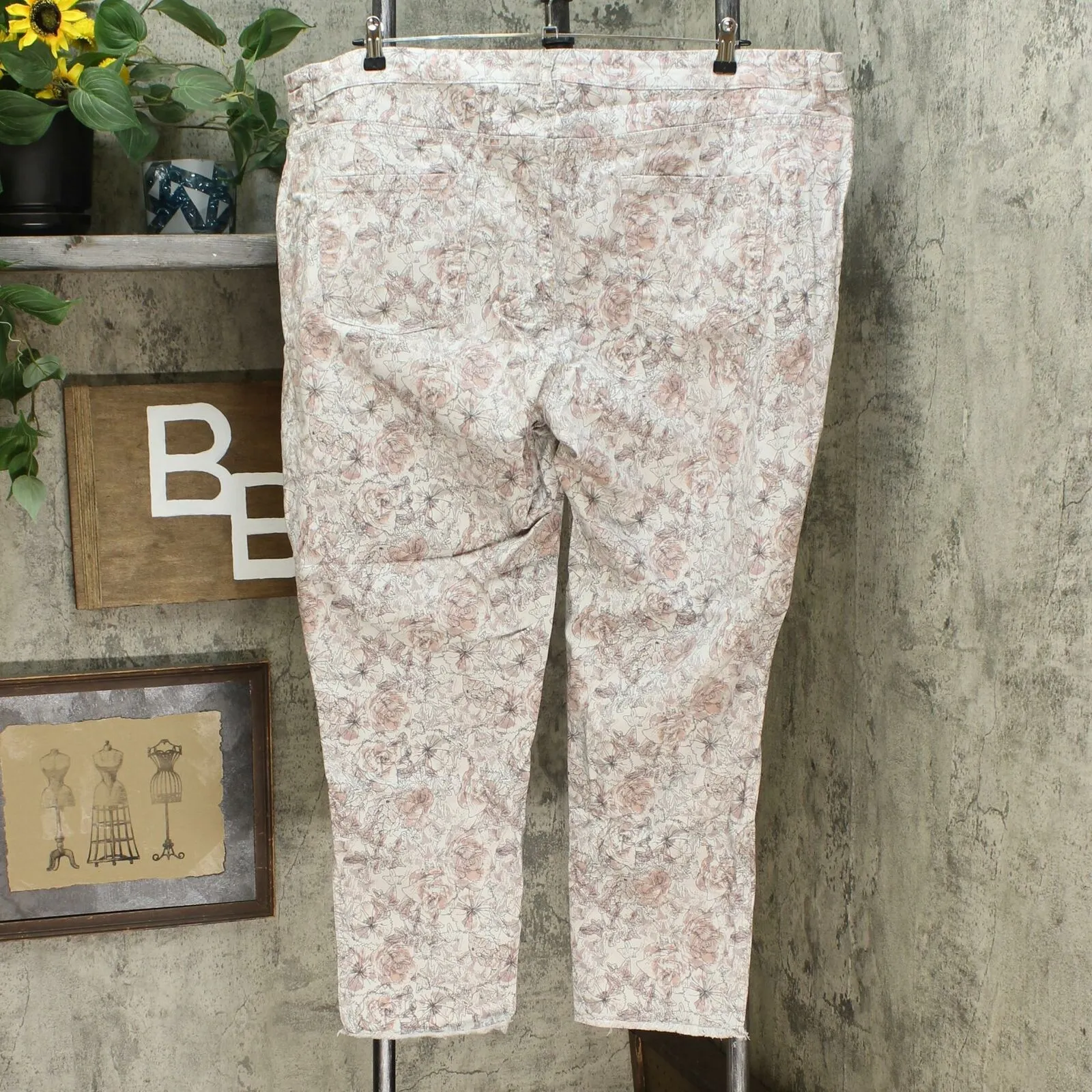 DG2 by Diane Gilman Women's Plus Size Reversible Pull On Skinny Jeans