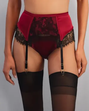 Dusk Leavers Lace Suspender Belt