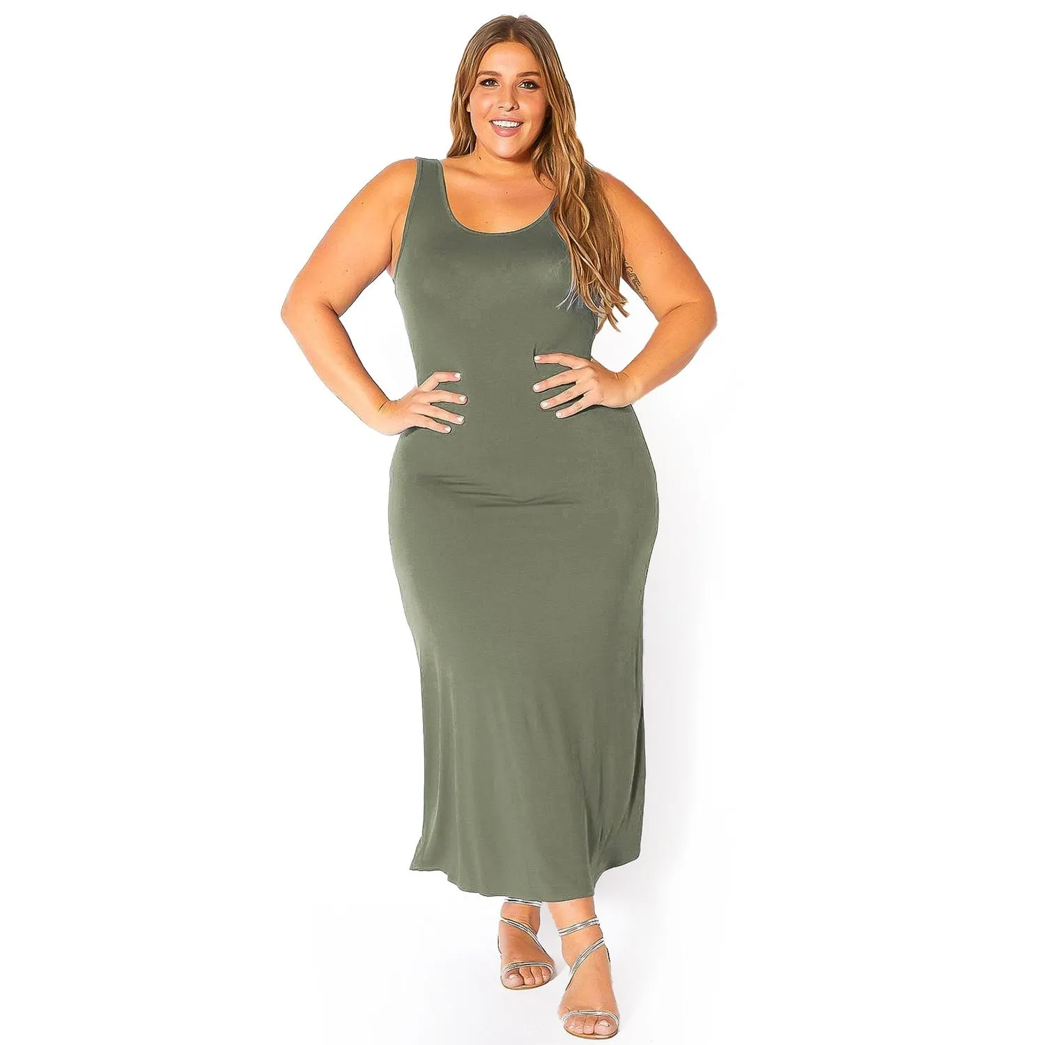 Plus Size Round Neck Sleeveless Maxi Dress