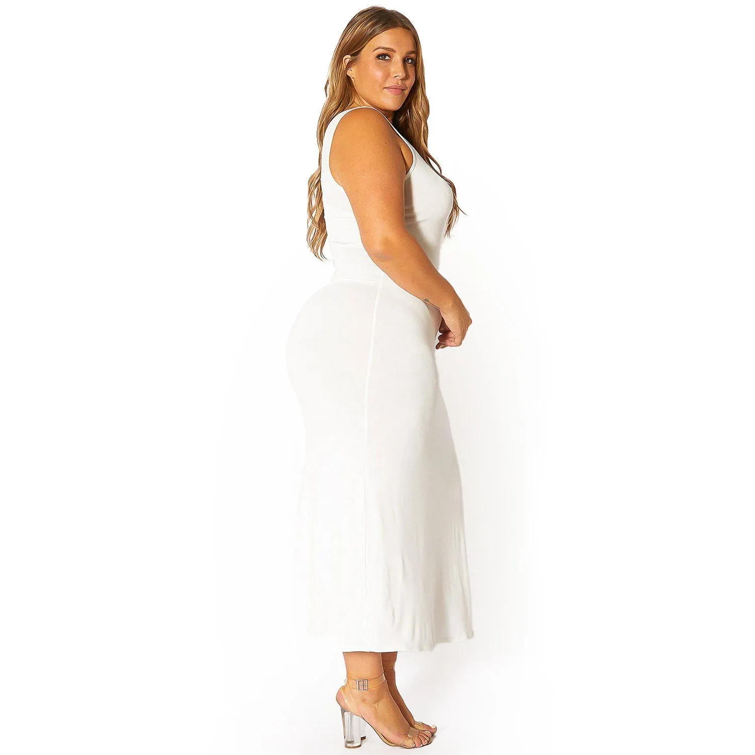 Plus Size Round Neck Sleeveless Maxi Dress