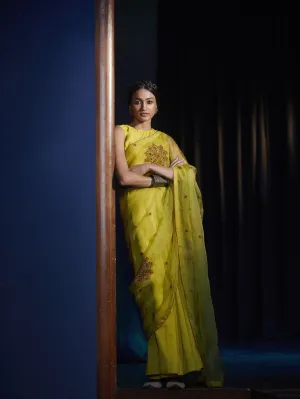 Shikha Mehta Justin Scarlet Nasrin Anarkali Set Silk Organza Scarlet The Other Me Sm-Aw-02