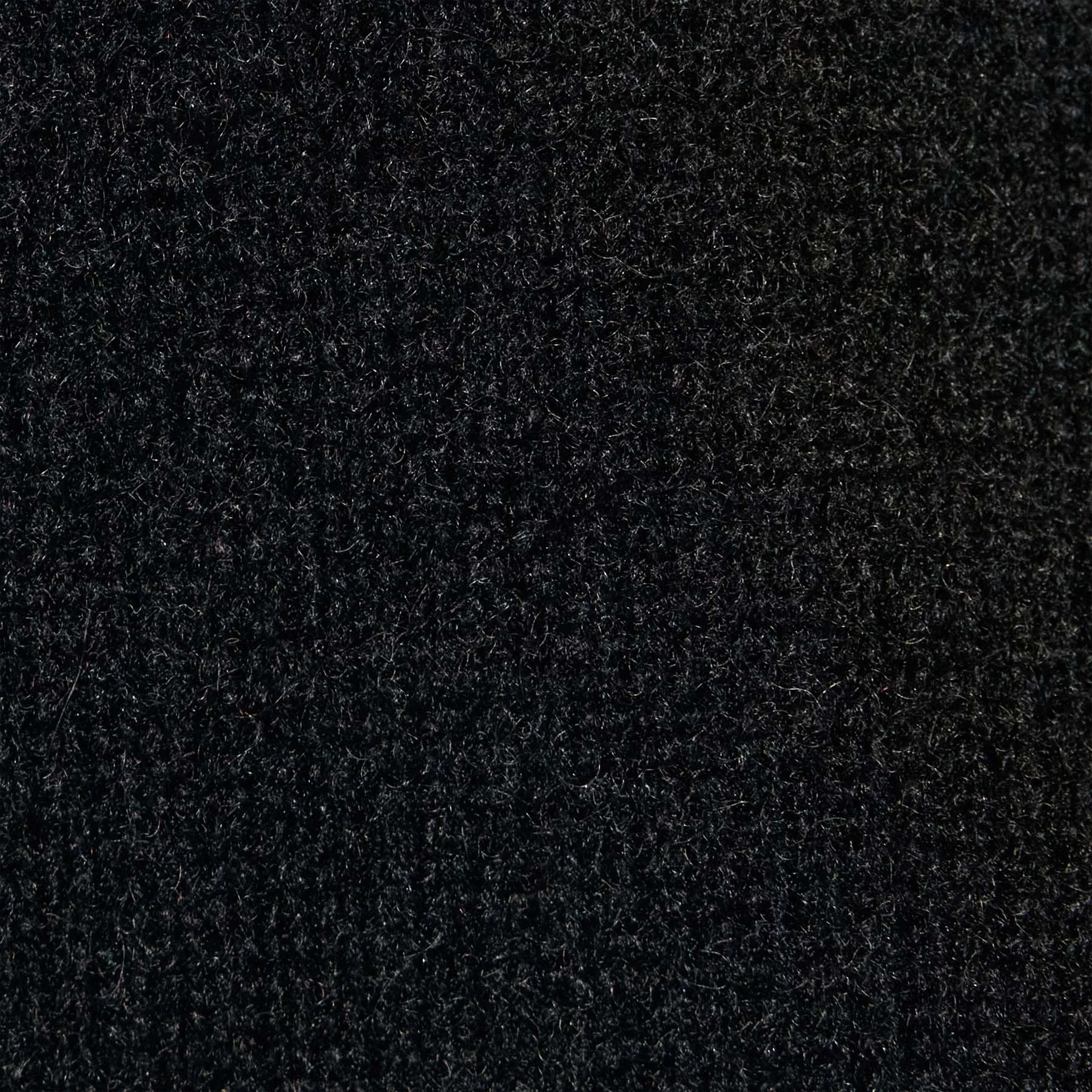 Soft Featherweight Cashmere Vest - Black