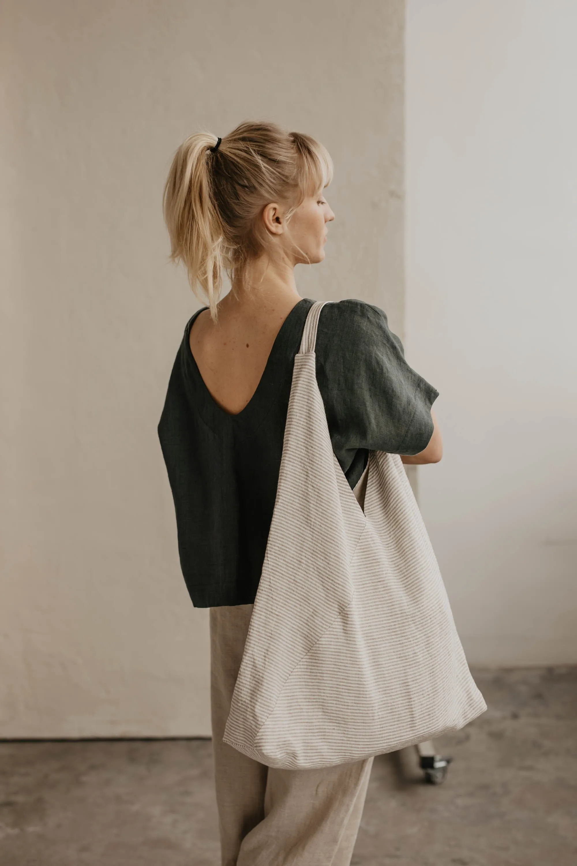 Vyte Women's Linen Top | Multiple Colours