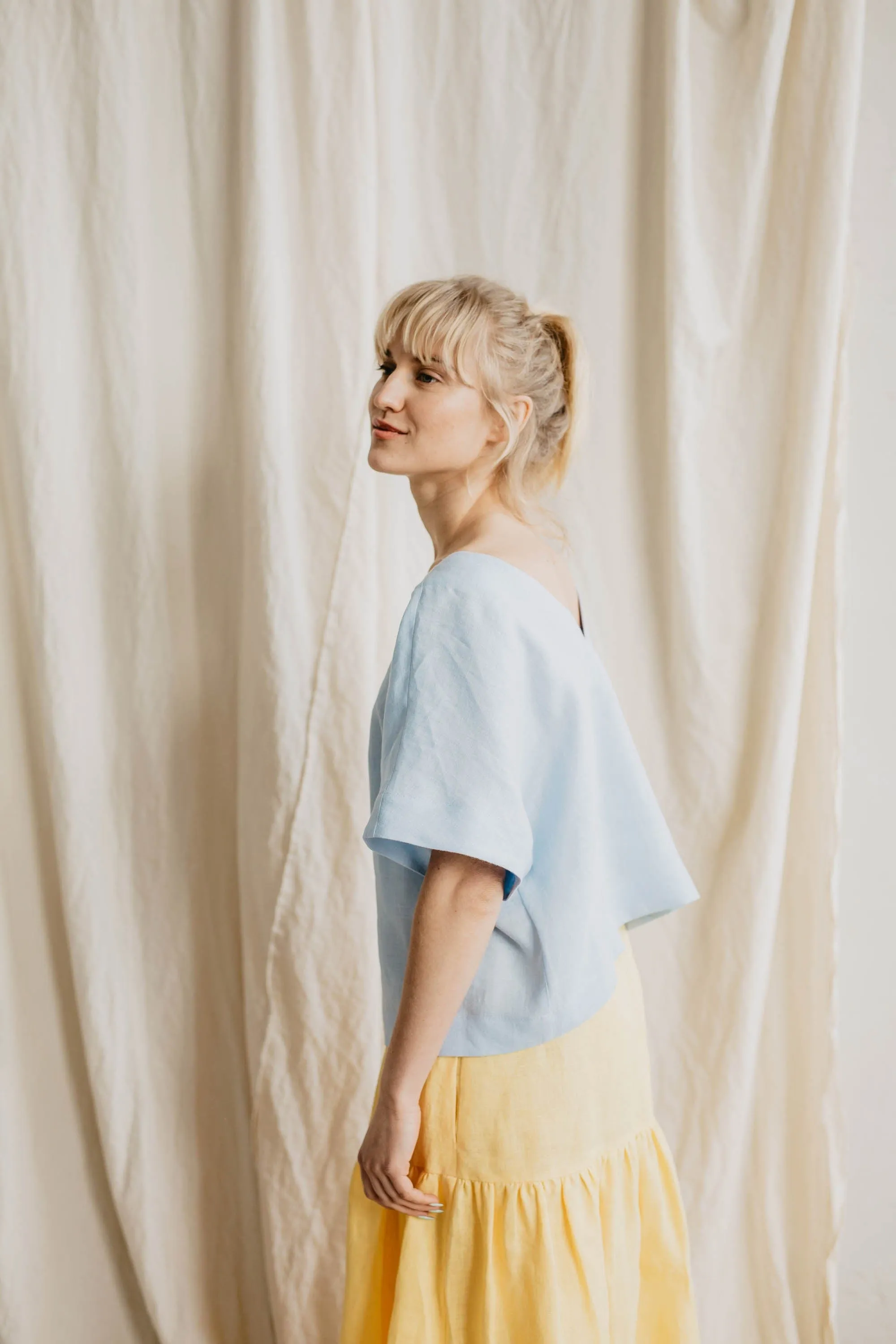 Vyte Women's Linen Top | Multiple Colours