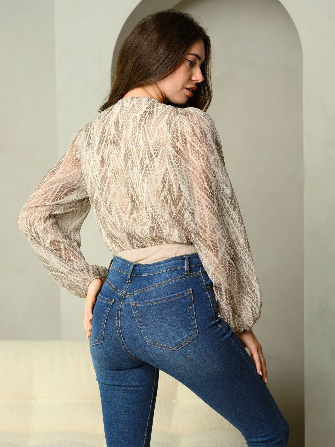 WOMEN'S ANIMAL LUREX CHIFFON PRINT LONG SLEEVE WRAP BODYSUIT