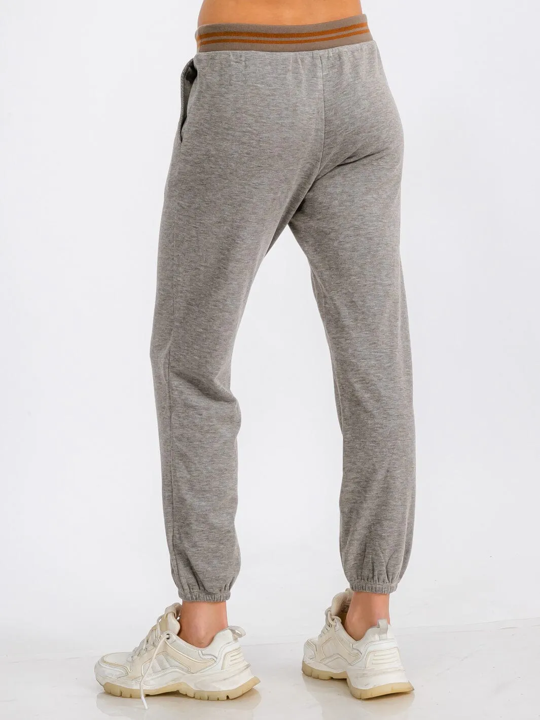 WOMEN'S ELASTIC WAIST FRONT POCKET JOGGER SWEATPANTS