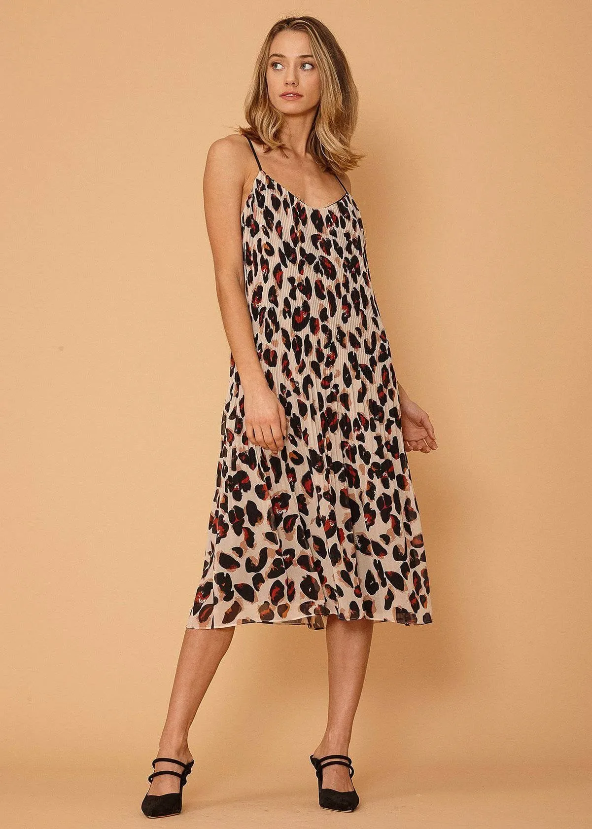 Women's Pleated Cami Dress in Leopard Sketch